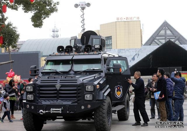 Ϲȵؾǹ Ĺװع⡾ͼ