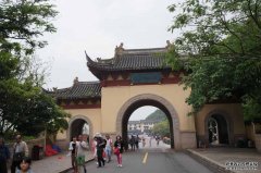 有些事情,根本不是道德问题