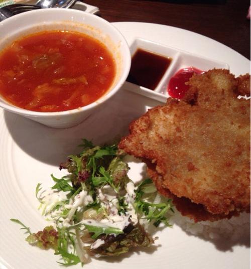 猪排“永爱”罗宋汤