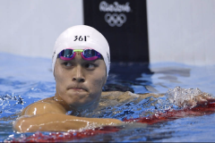 独家评论:与杜丽的微笑相比,孙杨的眼泪太廉价