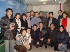 Ϻ֪Ļʮ ഺˮı׫ɫ