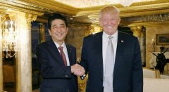 安倍兴奋被邀打高尔夫 日民众抗议:不要追随特朗普!