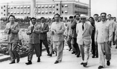 周恩来的严实精神与“东方红一号”卫星的成功发射(上)