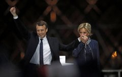 法国近60年历史上最年轻的马克龙当选法国总统