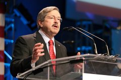 美新任驻华大使出炉 和中国打了30年交道