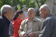 退休职工住院保障下月可社区参保