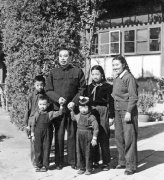 亲情家事里的周恩来