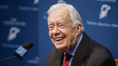 除了基辛格前总统卡特也要帮特朗普忙,他说要去朝鲜见金正恩