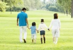 官二代向左、富二代向右——中国精英再生产的双轨制