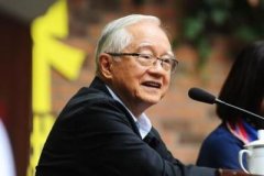 18岁的吴敬琏:理工科的梦想就此破灭