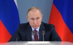 普京:乌克兰剧变时俄罗斯被美国骗惨,对特朗普“印象很好”