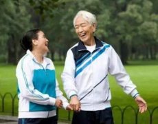 协和医院院长建议中老年:要坚守8大防线