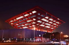 中华艺术宫里的遐思 | 李晓东