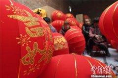 大年初一话拜年:从跪拜礼到红包雨 你打算怎么过