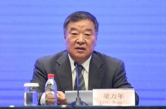 热点面对面丨“以最小的社会成本获取最大的防控成效”