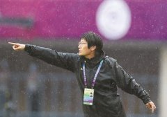 上海教练水庆霞挂帅“铿锵玫瑰”