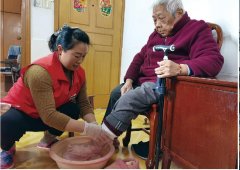 打零工的养老护理员