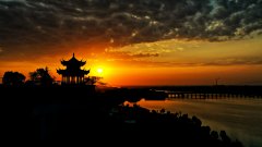 七律(中华通韵) 纪念毛主席诞辰130周年