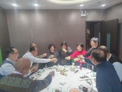 虹口中学68届初中二班同学毕业五十五周年纪念