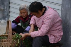 适老微改造,养老大文章——发展银发经济,增进老年人福祉②