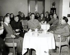 ʲôսԶ̸壺30ǰëϯս