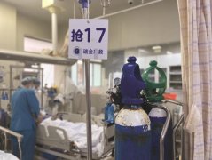 入伏热浪滚滚,老年人切勿对“烤”验掉以轻心