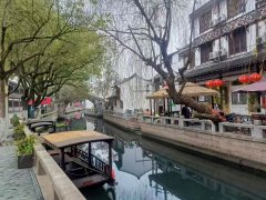 ����̩|�����������ϻ� ���ж��Ǻ�Ӣ��������ǳ����Ի֮��