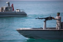 ��ý���ڻ���ľ�Ⱥ�Ͽ������ÿ��ѡ�񶼺���