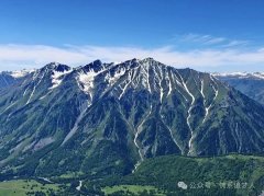 嘉骅西行日记:10《 阿 勒 泰 》